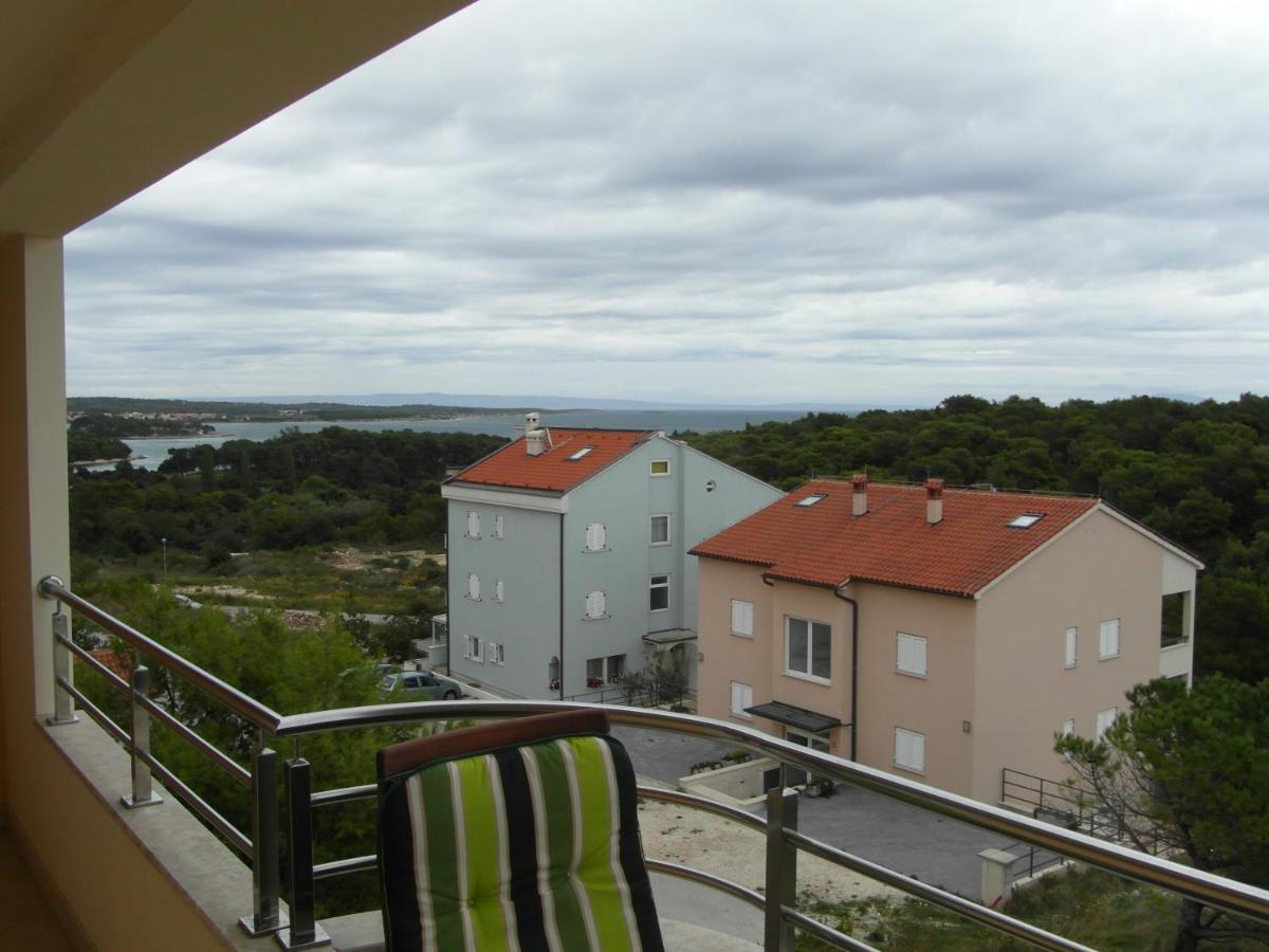 Bentley - Sea-View - 2 Bedroom Apartment Премантура Екстер'єр фото